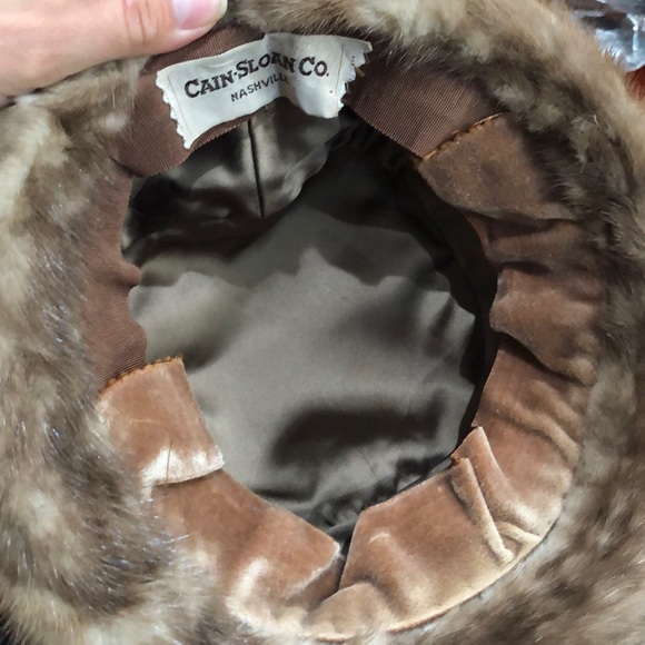 Vintage Mink Hat. Pillbox style - Picture 3 of 4